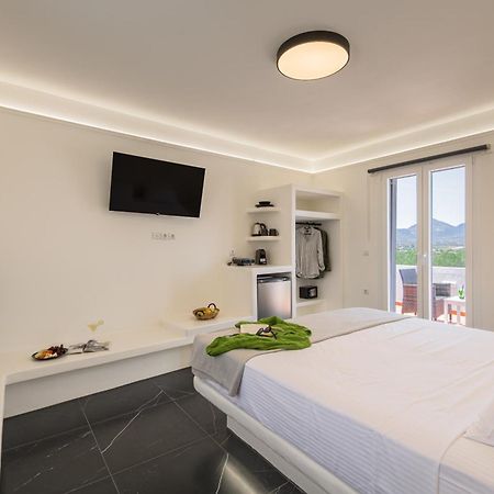 Avra Milos Zefiría Extérieur photo