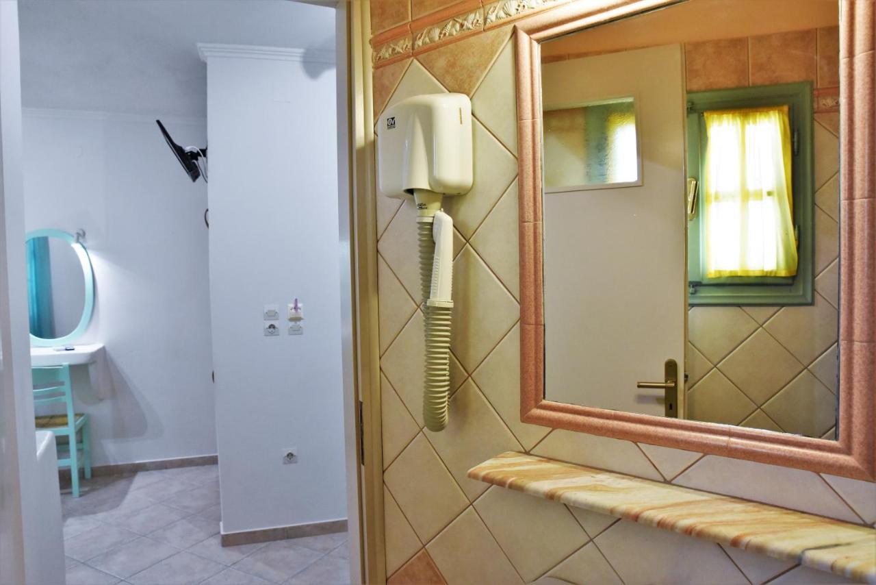 Avra Milos Zefiría Extérieur photo
