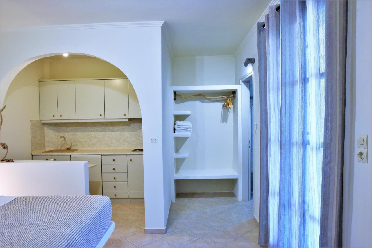 Avra Milos Zefiría Extérieur photo