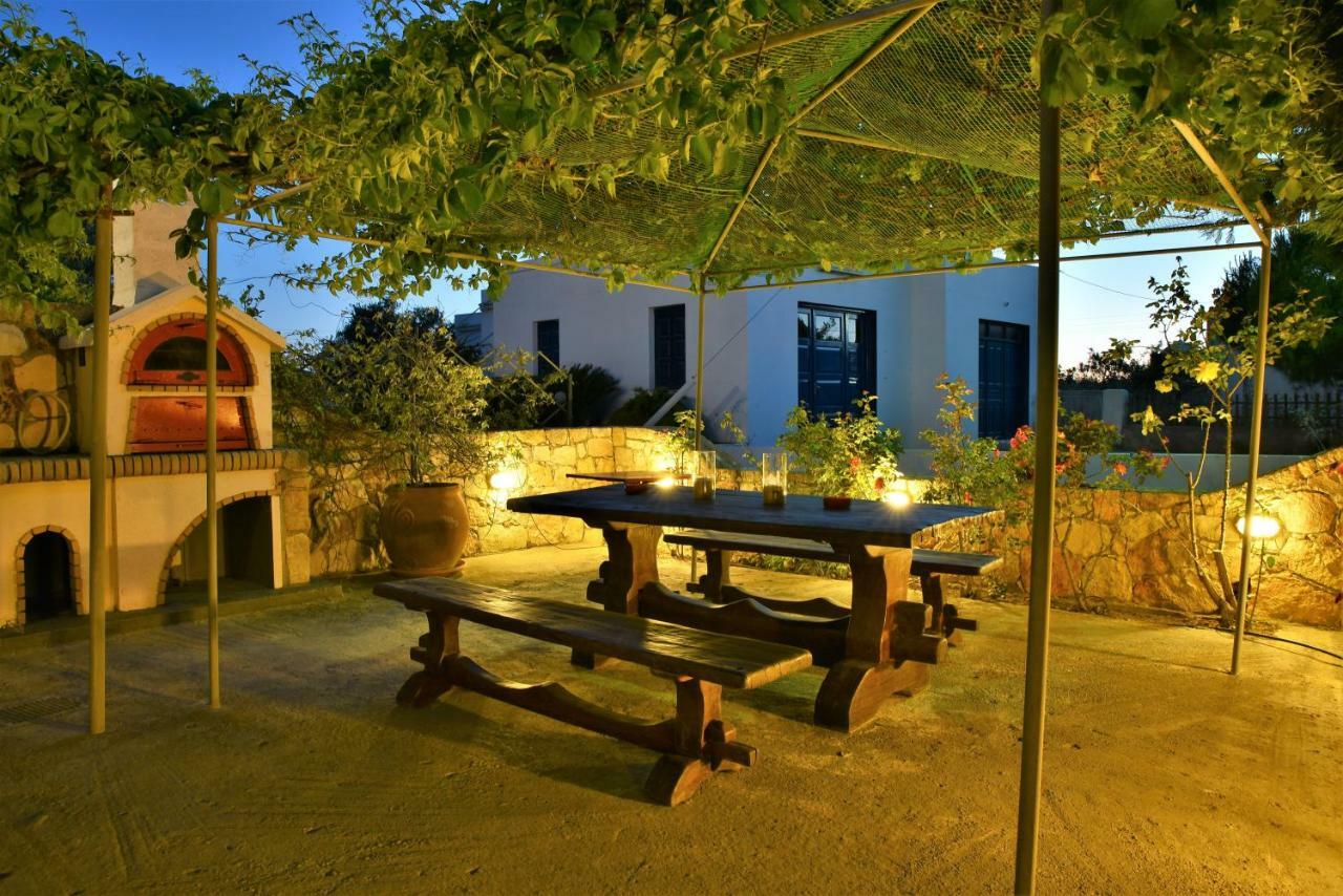 Avra Milos Zefiría Extérieur photo